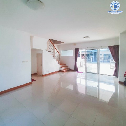 ทาวน์เฮ้าส์มือสองนนทุบุรี ม.เดอะทรัสต์ทาวน์ ราชพฤกษ์-รัตนาธิเบศร์ #หลังมุม เนื้อที่มากถึง 24.7 ตร.ว. ฟังก์ชัน 3 ห้องนอน 2 ห้องน้ำ 2 ที่จอดรถ สภาพดี ทำเลติดถนนราชพฤกษ์ ใกล้เซ็นทรัลเวสต์เกต และรถไฟฟ้าสายสีม่วง "สถานีบางรักน้อยท่าอิฐ" จองเลย!